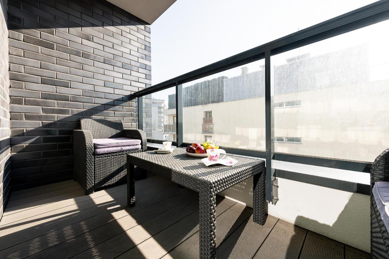 P&O Apartments Aleja Krakowska Варшава Екстериор снимка