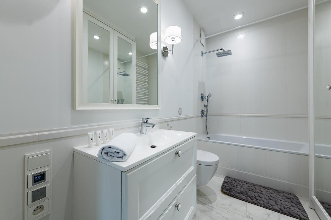 P&O Apartments Aleja Krakowska Варшава Екстериор снимка