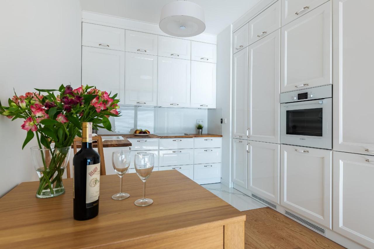 P&O Apartments Aleja Krakowska Варшава Екстериор снимка