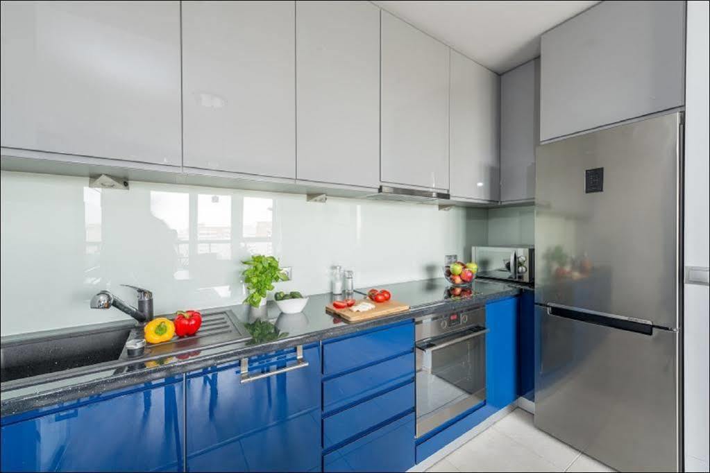 P&O Apartments Aleja Krakowska Варшава Екстериор снимка